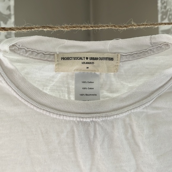 Urban Outfitters Floral Print Tee - Picture 3 of 3